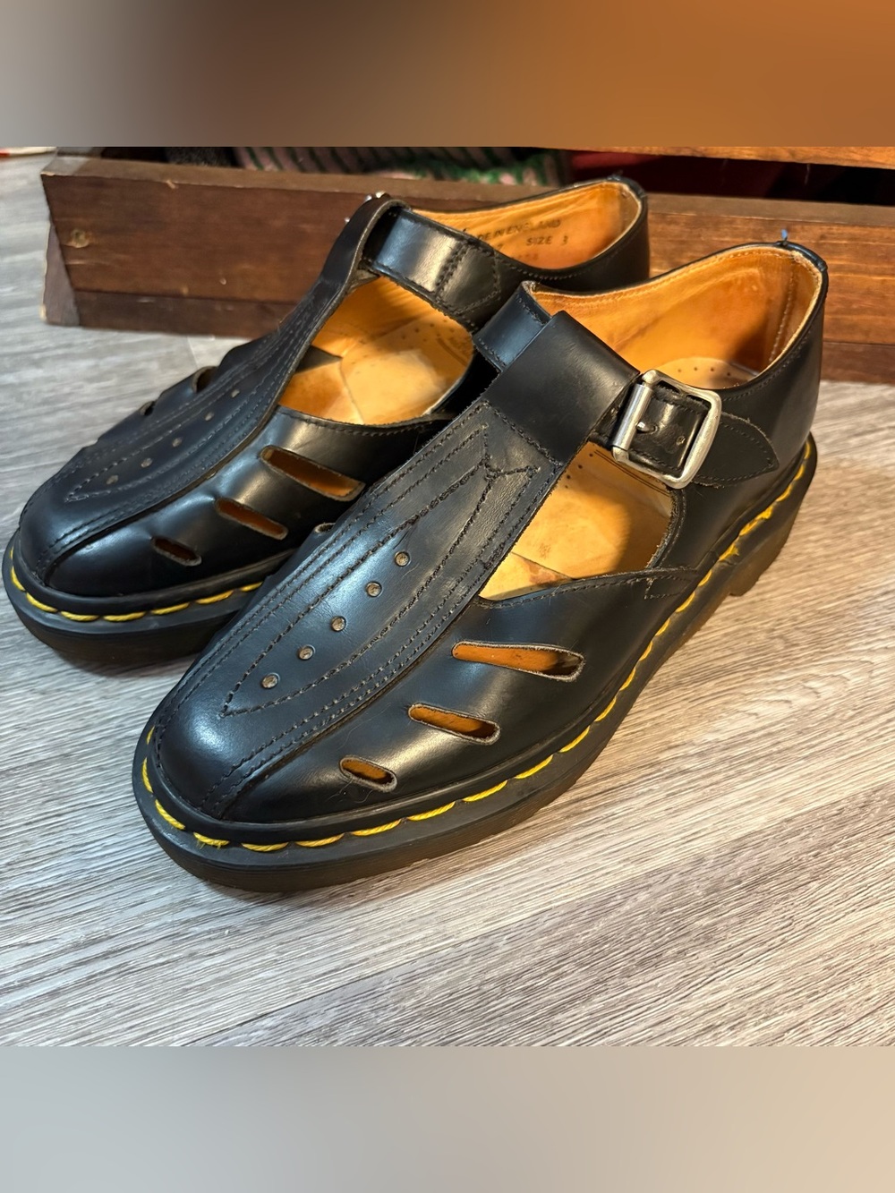Vintage Dr. Martens 1007 Polley Mica Mary Janes Size 5 Made in England